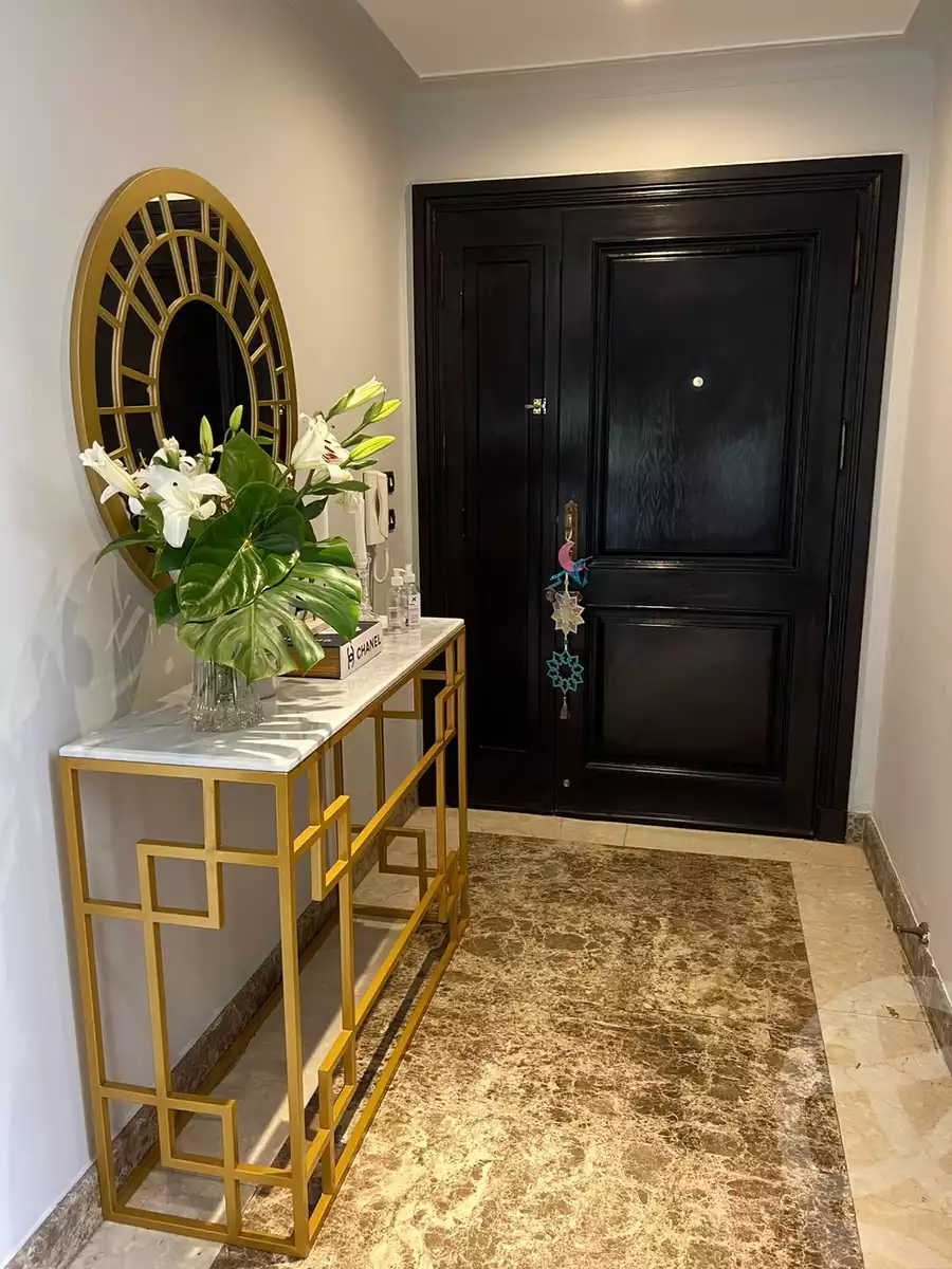 https://aqarmap.com.eg/ar/listing/3615234-for-sale-cairo-el-sheikh-zayed-city-compounds-in-sheikh-zayed-greens