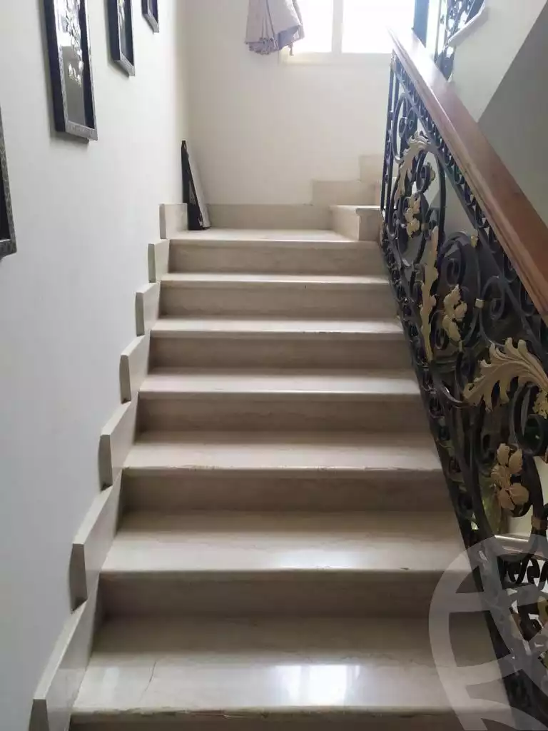 https://aqarmap.com.eg/ar/listing/3615352-for-sale-cairo-el-sheikh-zayed-city-compounds-in-sheikh-zayed-greens
