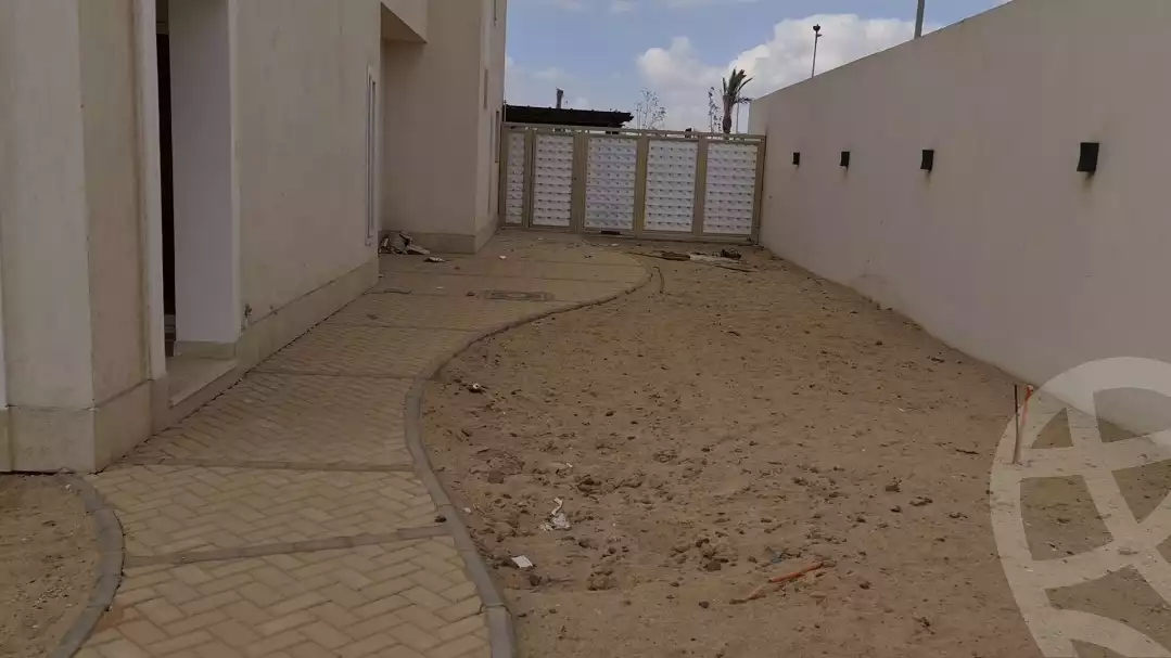 https://aqarmap.com.eg/en/listing/3928914-for-sale-cairo-new-administrative-capital-r3-lmqsd