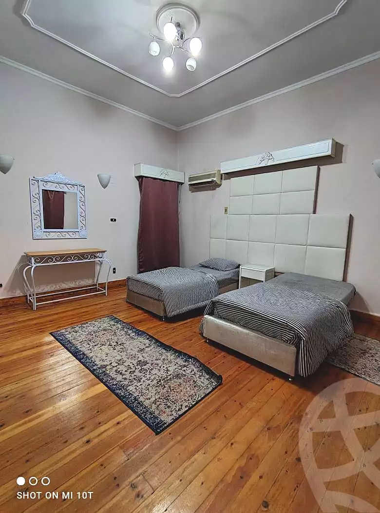 https://aqarmap.com.eg/en/listing/3624627-for-sale-cairo-el-maadi-sarayat-el-maadi-street-14