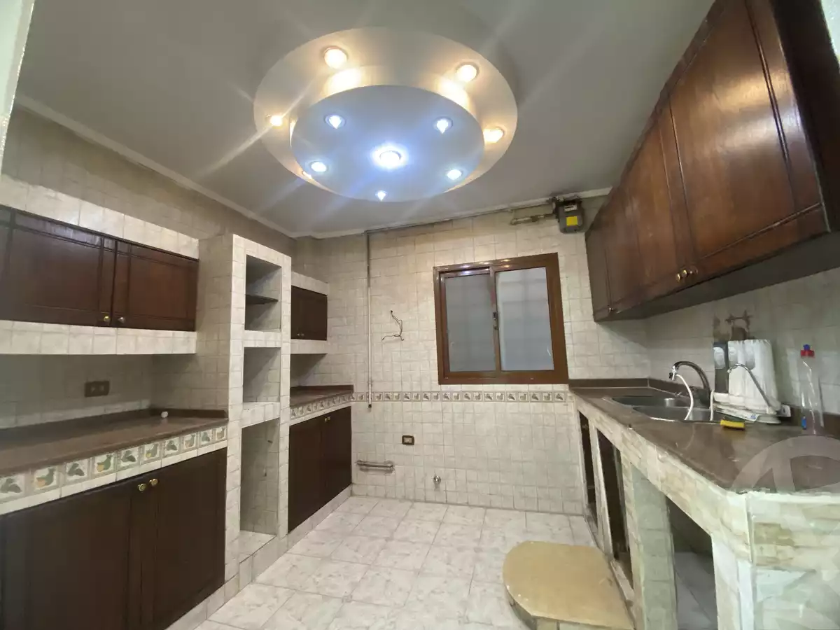 https://aqarmap.com.eg/ar/listing/3635895-for-sale-cairo-al-oubour-el-hay-el-awal