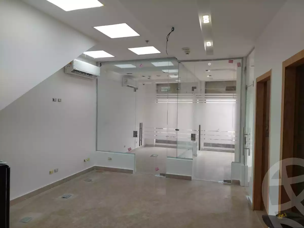 https://aqarmap.com.eg/ar/listing/3642349-for-rent-cairo-el-sheikh-zayed-city-compounds-in-sheikh-zayed-the-courtyard
