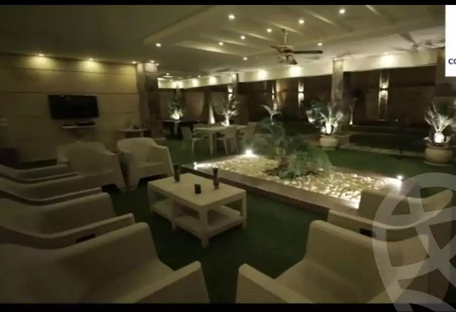 https://aqarmap.com.eg/ar/listing/3645590-for-sale-cairo-el-sheikh-zayed-city-compounds-in-sheikh-zayed-beverly-hills