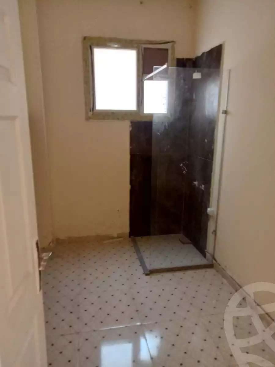 https://aqarmap.com.eg/en/listing/3678697-for-rent-cairo-new-cairo-first-settlement-mhwr-mstfy-kml