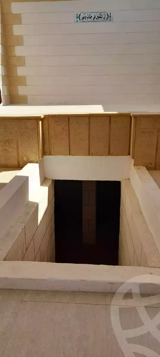 https://aqarmap.com.eg/ar/listing/3679023-for-sale-ain-elsokhna-tryq-l-yn-lskhn-lz-frn