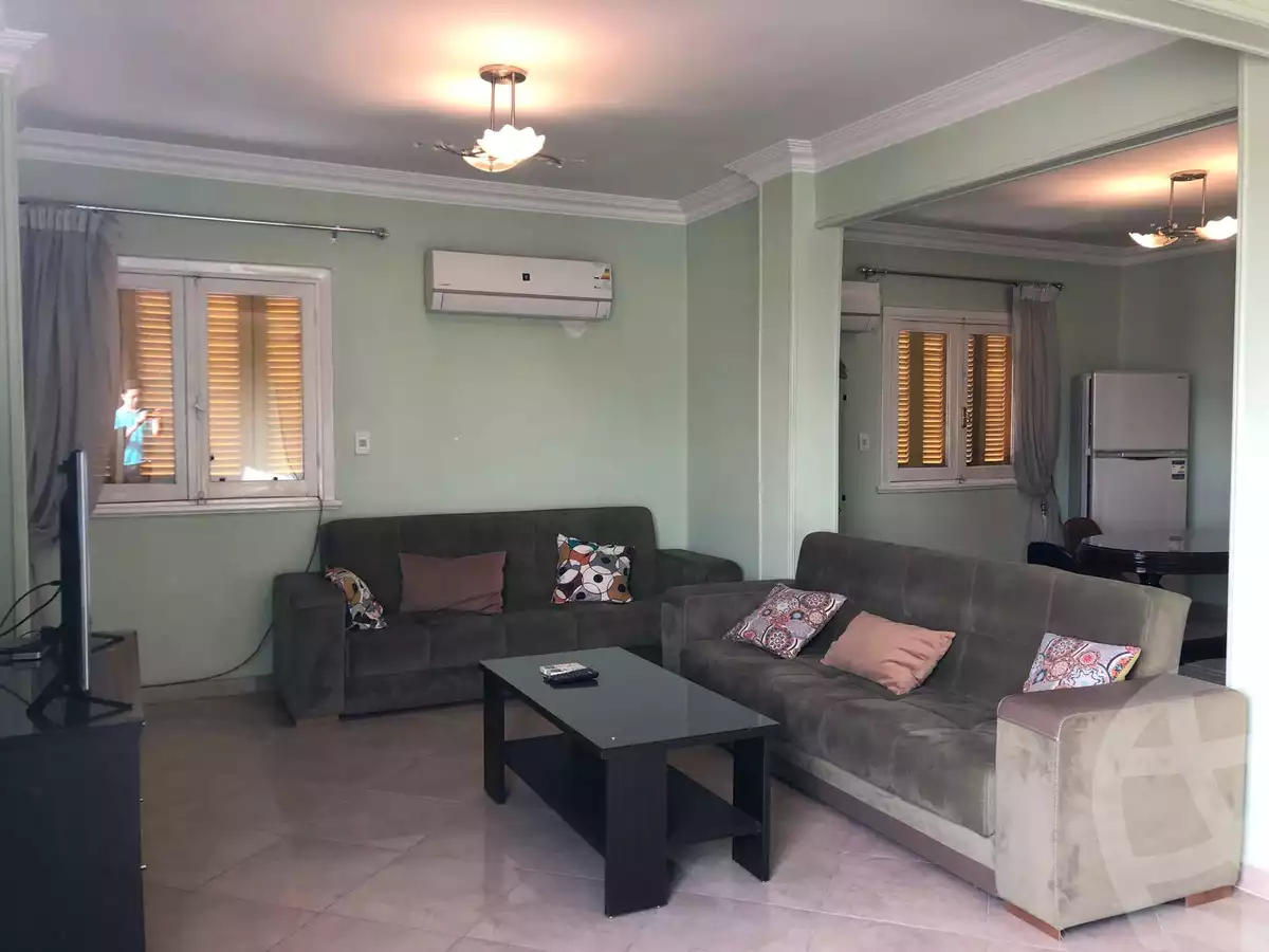 https://aqarmap.com.eg/ar/listing/3681330-for-rent-cairo-el-maadi-shr-9