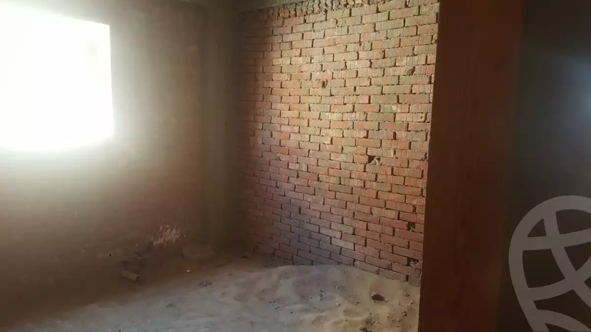 https://aqarmap.com.eg/ar/listing/4026106-for-sale-cairo-el-shorouk-lhy-lwl-shrq-neighborhood-1