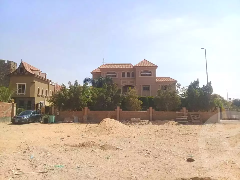 https://aqarmap.com.eg/ar/listing/3686621-for-sale-cairo-ltryq-ldyry-lwsty