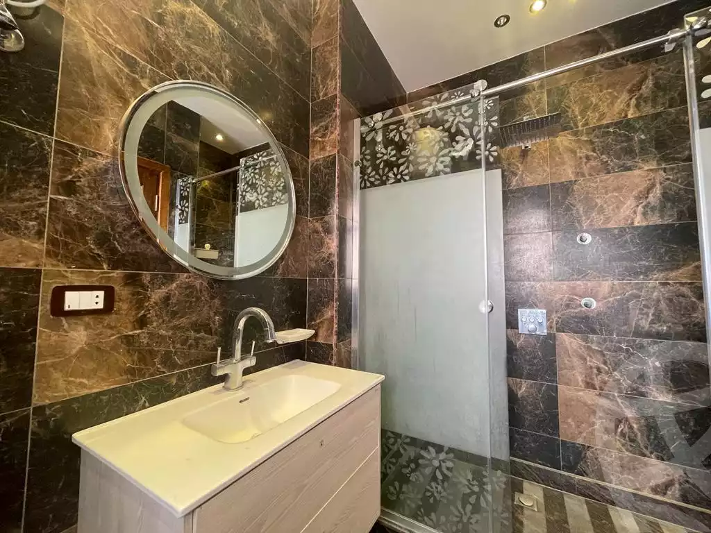 https://aqarmap.com.eg/ar/listing/3687150-for-rent-cairo-el-sheikh-zayed-city-compounds-in-sheikh-zayed-casa