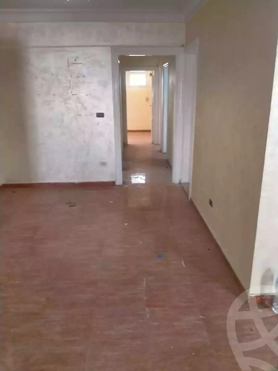 https://aqarmap.com.eg/en/listing/4097130-for-rent-cairo-6th-of-october-el-ahyaa-neighborhood-1st-al-shohadaa-st