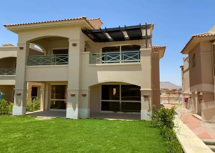 https://aqarmap.com.eg/ar/listing/3696912-for-sale-ain-elsokhna-ain-sokhna-resorts-la-vista-gardens