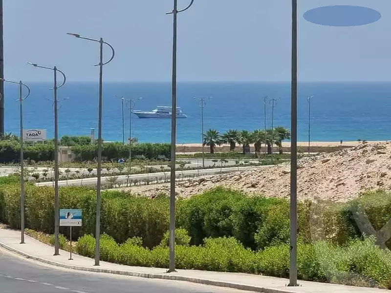 https://aqarmap.com.eg/ar/listing/3698607-for-sale-ain-elsokhna-mdyn-ljll-ljdyd-mntj-fydl-btr-hws