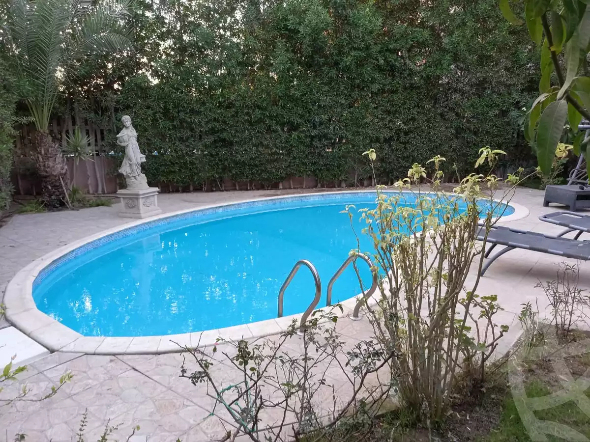 https://aqarmap.com.eg/en/listing/4128581-for-sale-cairo-new-cairo-compounds-moon-valley