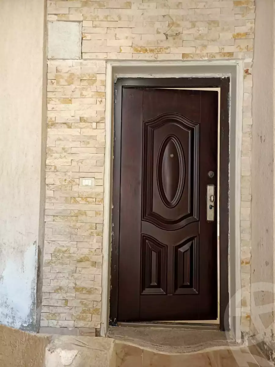 https://aqarmap.com.eg/ar/listing/3725397-for-rent-cairo-new-cairo-south-investors-mohammed-nagib-axis-st