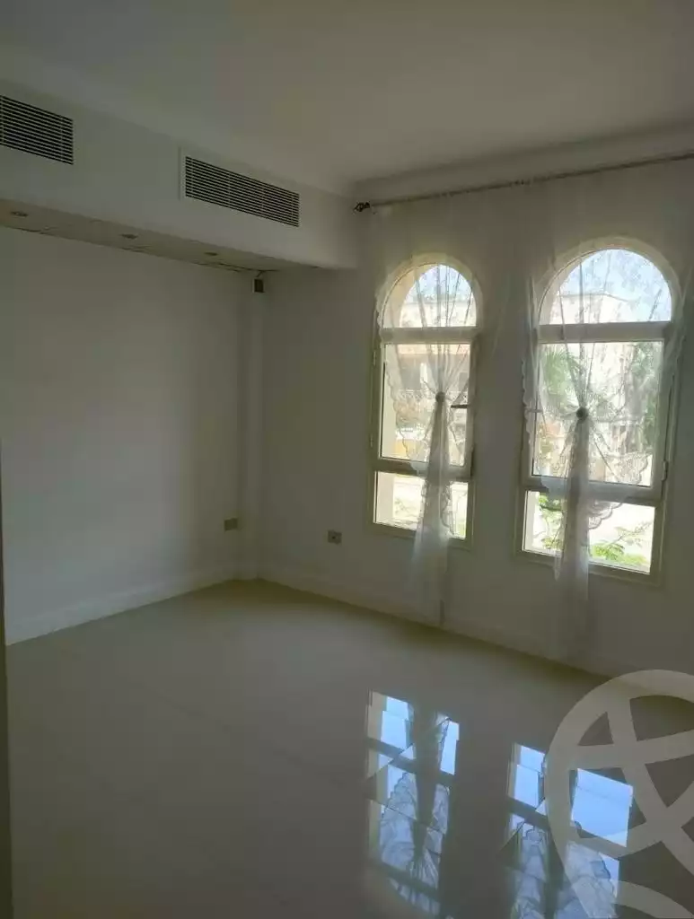 https://aqarmap.com.eg/ar/listing/3732088-for-sale-cairo-el-sheikh-zayed-city-compounds-greens