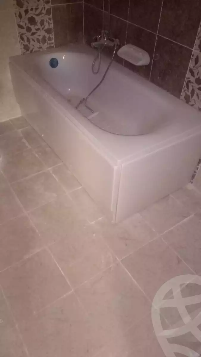 https://aqarmap.com.eg/en/listing/4139176-for-rent-el-iskan-al-motmaiz-badr