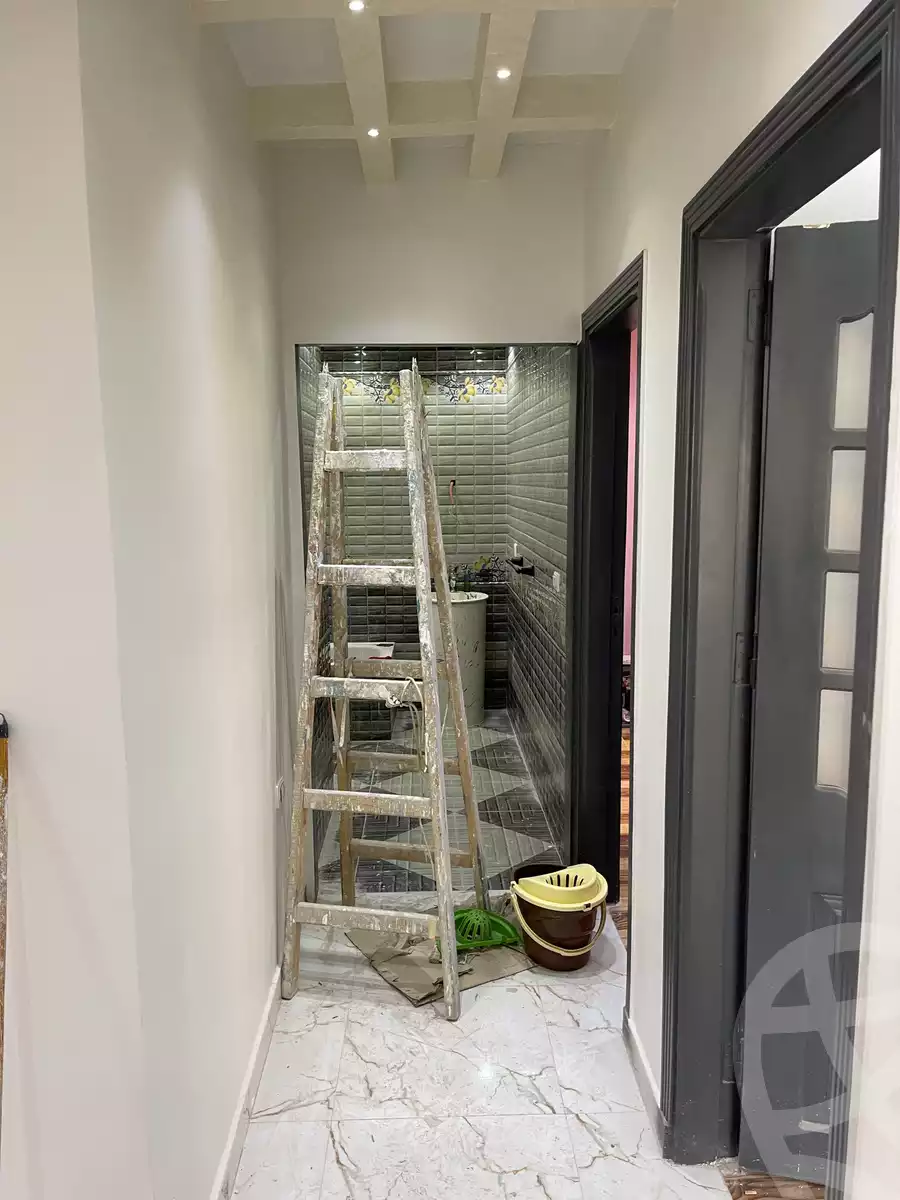 https://aqarmap.com.eg/ar/listing/4081555-for-sale-cairo-heliopolis-gesr-elsuez-el-khamseen-st.