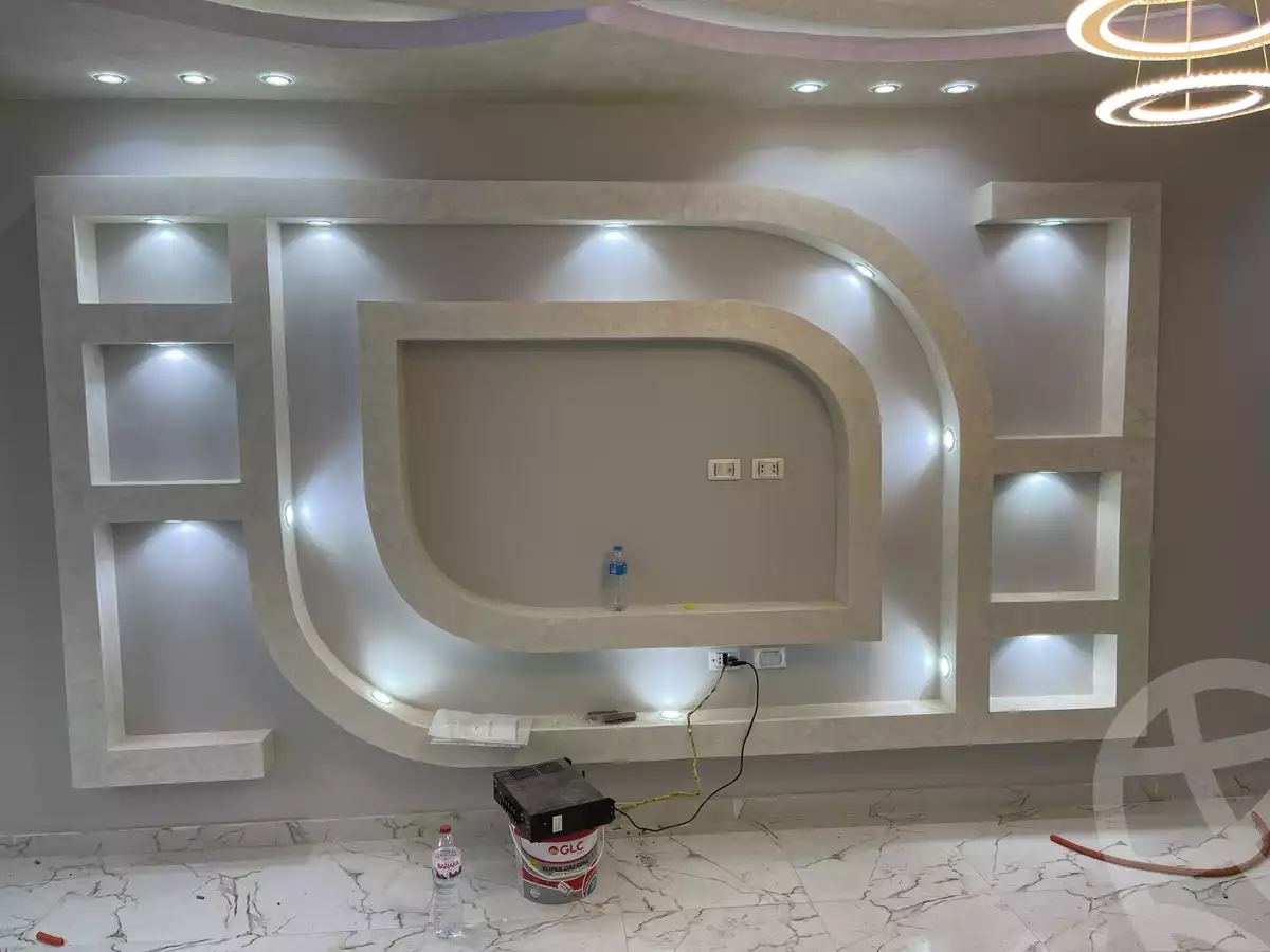 https://aqarmap.com.eg/ar/listing/4081555-for-sale-cairo-heliopolis-gesr-elsuez-el-khamseen-st.