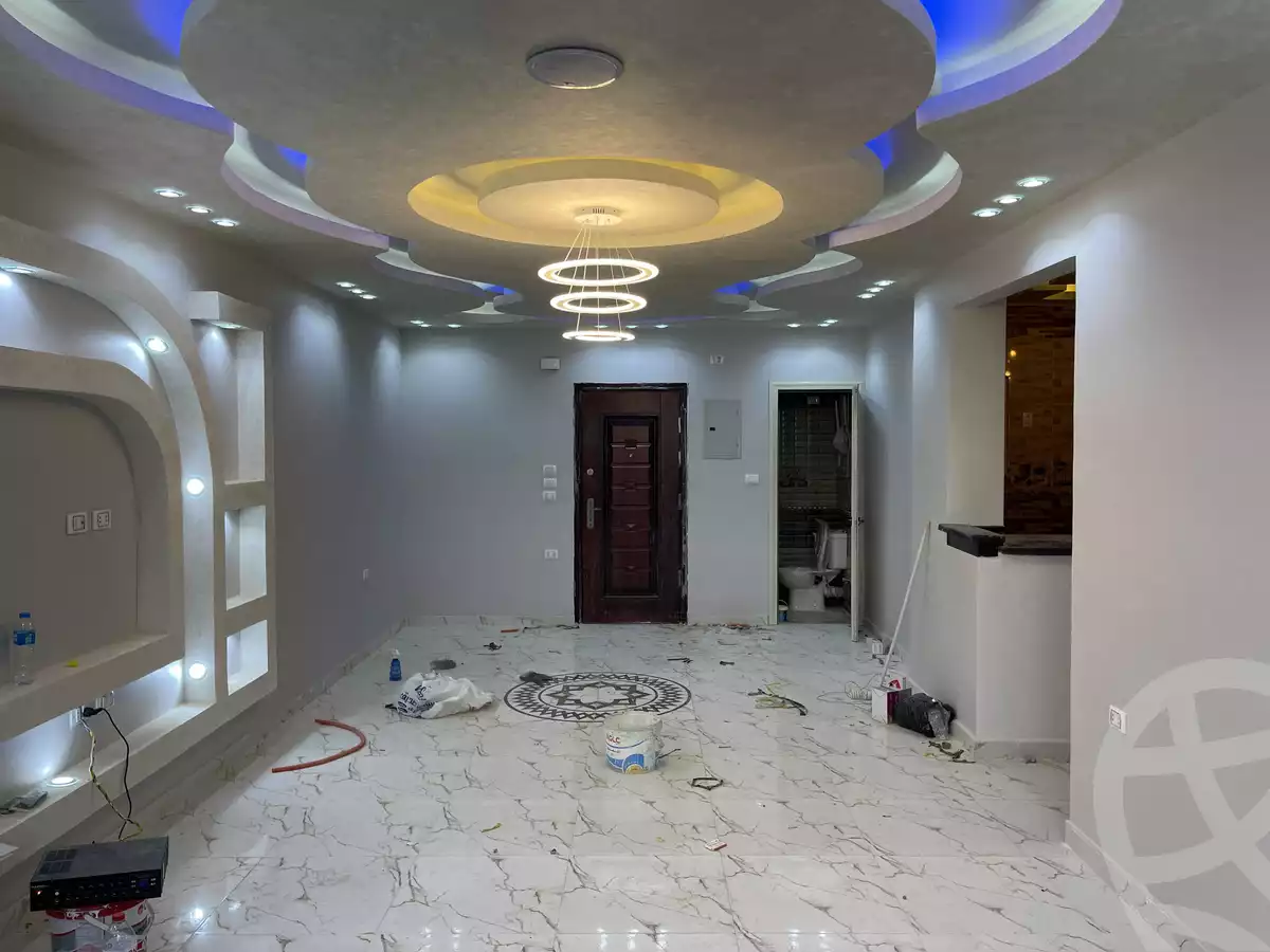 https://aqarmap.com.eg/ar/listing/4081555-for-sale-cairo-heliopolis-gesr-elsuez-el-khamseen-st.
