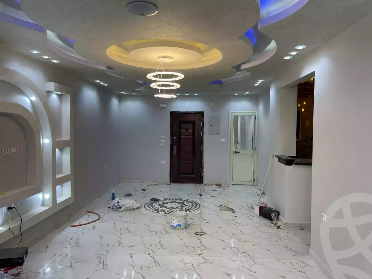 https://aqarmap.com.eg/ar/listing/4081555-for-sale-cairo-heliopolis-gesr-elsuez-el-khamseen-st.