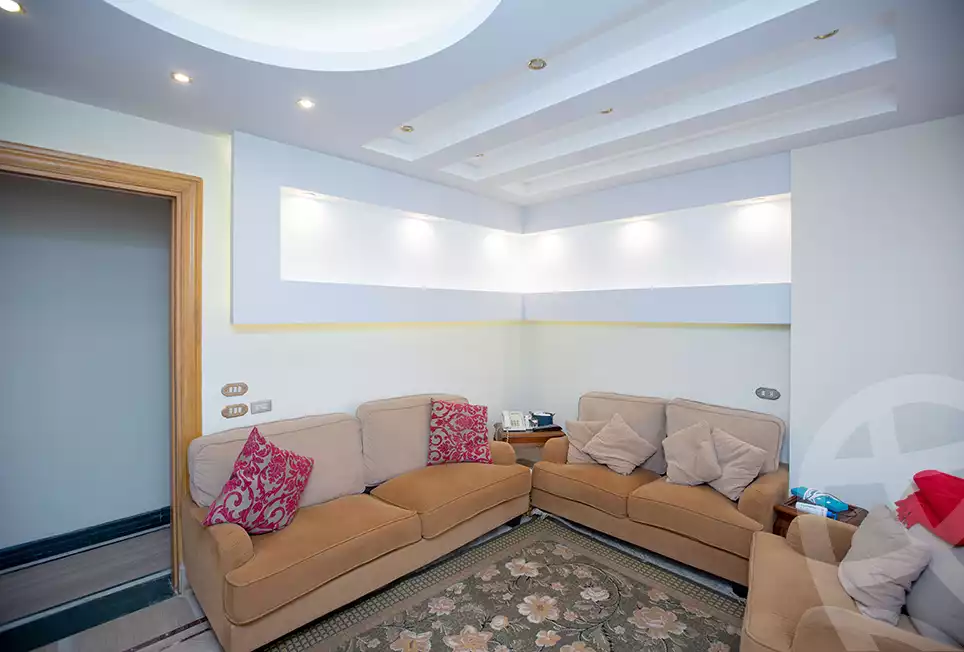 https://aqarmap.com.eg/ar/listing/3743812-for-sale-alexandria-el-mandara-khaled-ibn-al-walid-st
