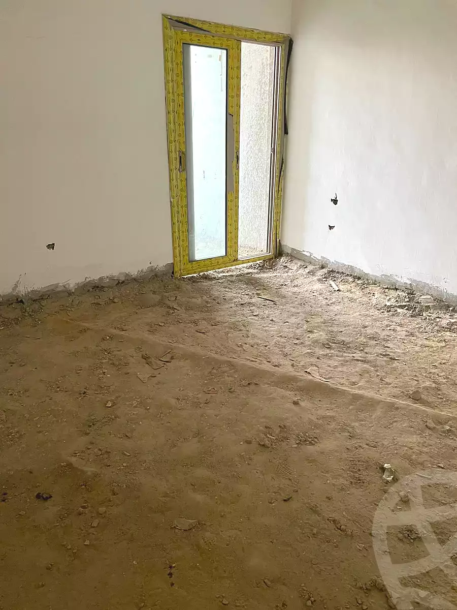 https://aqarmap.com.eg/ar/listing/3753415-for-sale-cairo-new-cairo-compounds-galleria-moon-valley