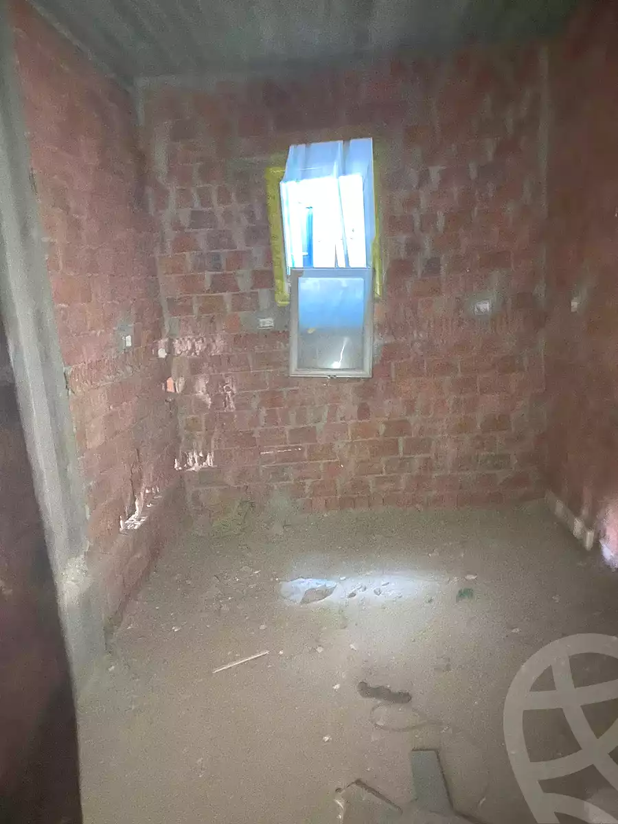 https://aqarmap.com.eg/ar/listing/3753415-for-sale-cairo-new-cairo-compounds-galleria-moon-valley