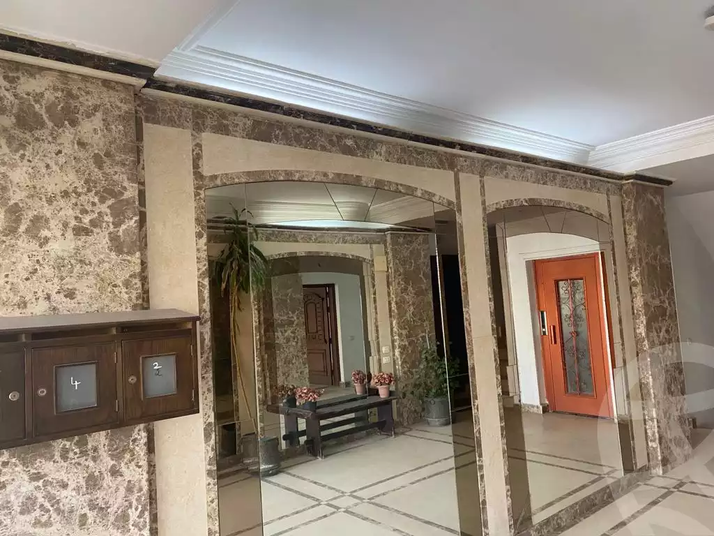 https://aqarmap.com.eg/en/listing/3766197-for-sale-cairo-new-cairo-mohammed-nagib-axis-st