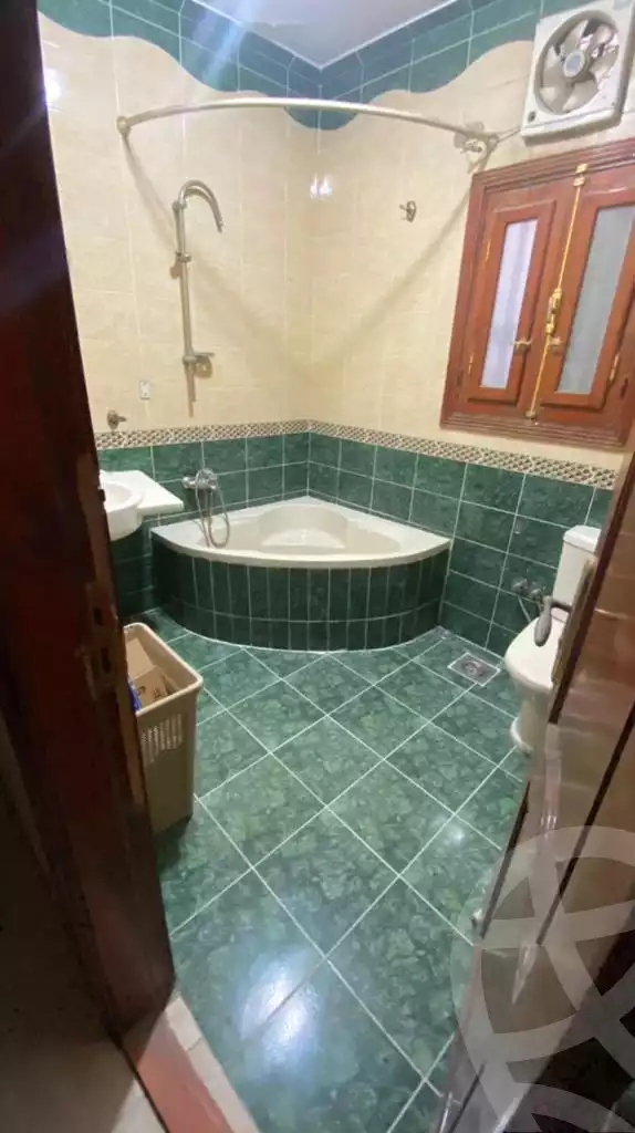 https://aqarmap.com.eg/ar/listing/3767945-for-sale-zahraa-misr-al-qadema
