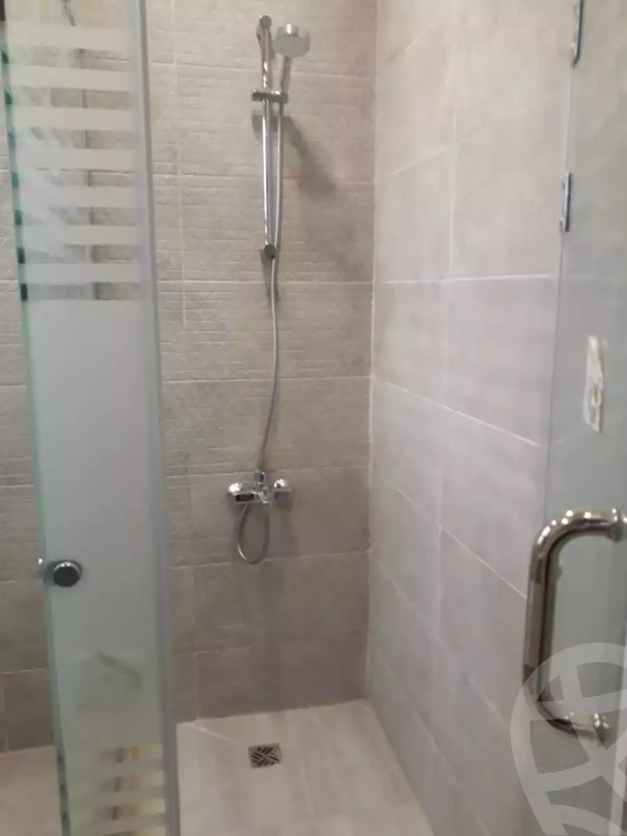 https://aqarmap.com.eg/ar/listing/3771386-for-rent-cairo-el-sheikh-zayed-city-compounds-in-sheikh-zayed-meadows-park