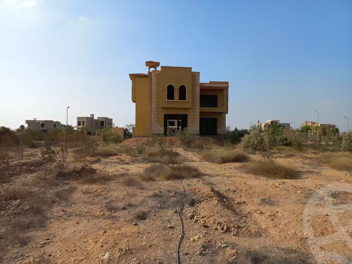 https://aqarmap.com.eg/ar/listing/3772860-for-sale-cairo-alex-cairo-desert-road-mdyn-sfnks-ljdyd