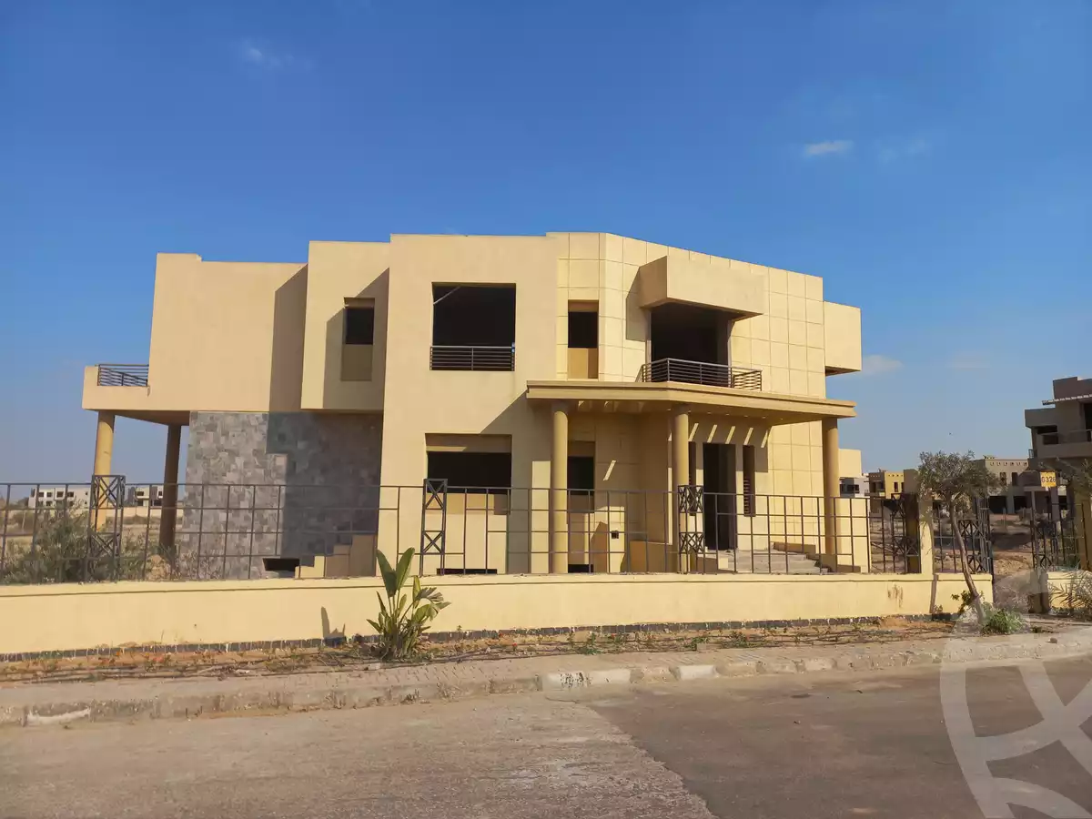 https://aqarmap.com.eg/ar/listing/3773024-for-sale-cairo-alex-cairo-desert-road-mdyn-sfnks-ljdyd