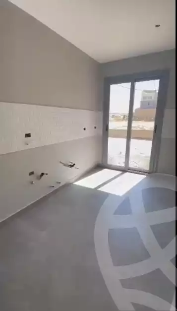 https://aqarmap.com.eg/ar/listing/3778143-for-sale-cairo-el-sheikh-zayed-city-compounds-kmbwnd-fyldj-wyst-dr-llttwyr