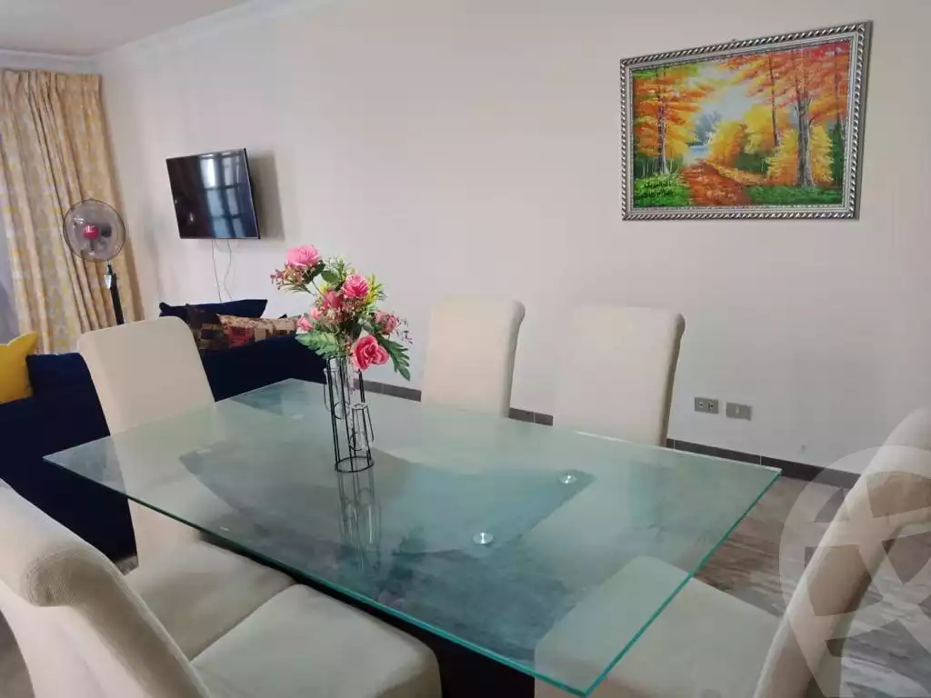 https://aqarmap.com.eg/ar/listing/3778188-for-sale-cairo-el-sheikh-zayed-city-compounds-in-sheikh-zayed-beverly-hills