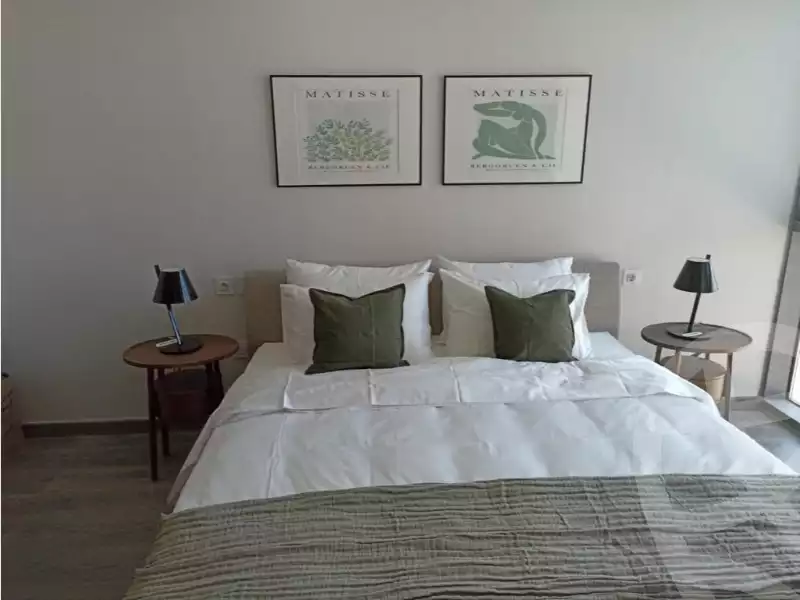 https://aqarmap.com.eg/ar/listing/3778938-for-sale-cairo-el-sheikh-zayed-city-compounds-brj-zyd-wr-llttwyr