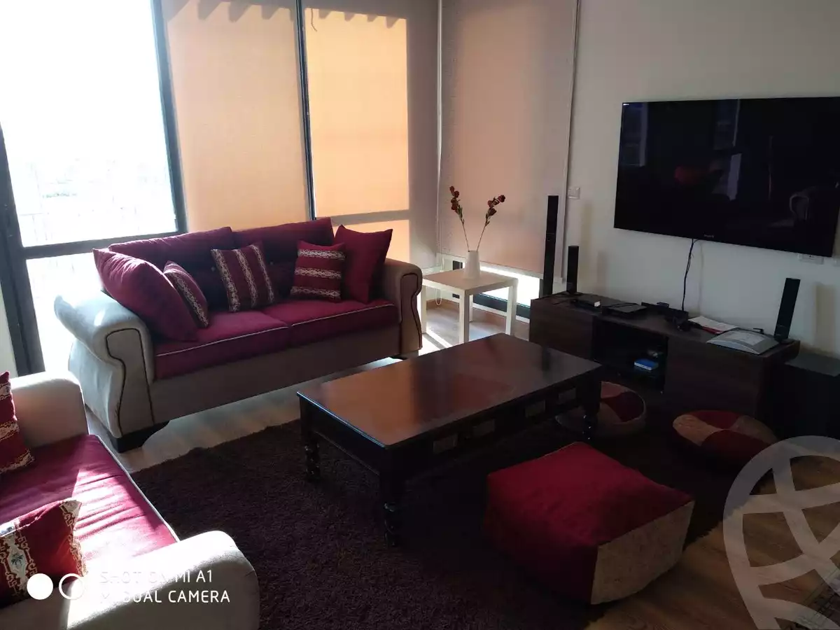 https://aqarmap.com.eg/ar/listing/3788710-for-rent-cairo-el-sheikh-zayed-city-compounds-kmbwnd-wyst-twn-swdyk