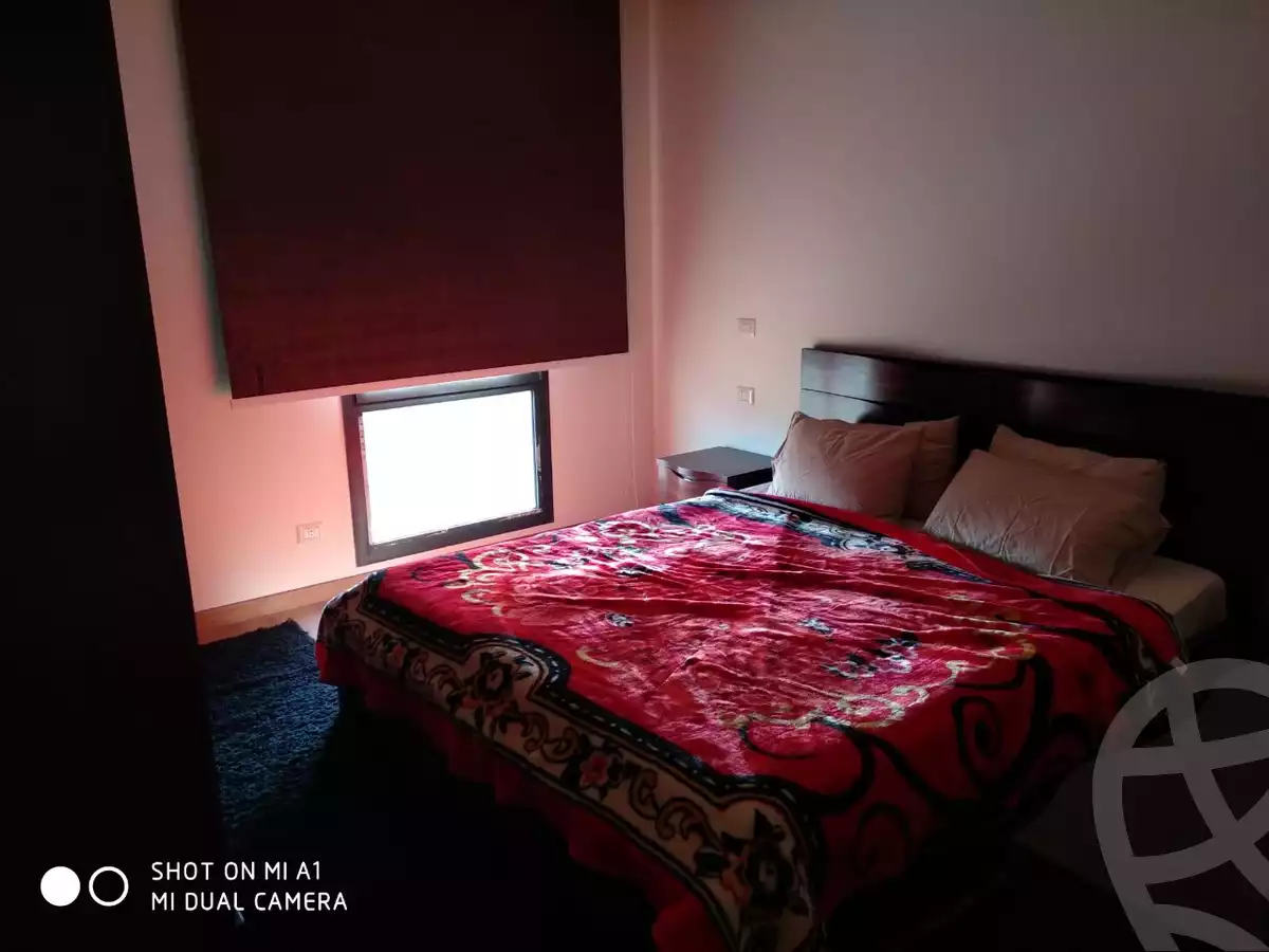 https://aqarmap.com.eg/ar/listing/3788710-for-rent-cairo-el-sheikh-zayed-city-compounds-kmbwnd-wyst-twn-swdyk