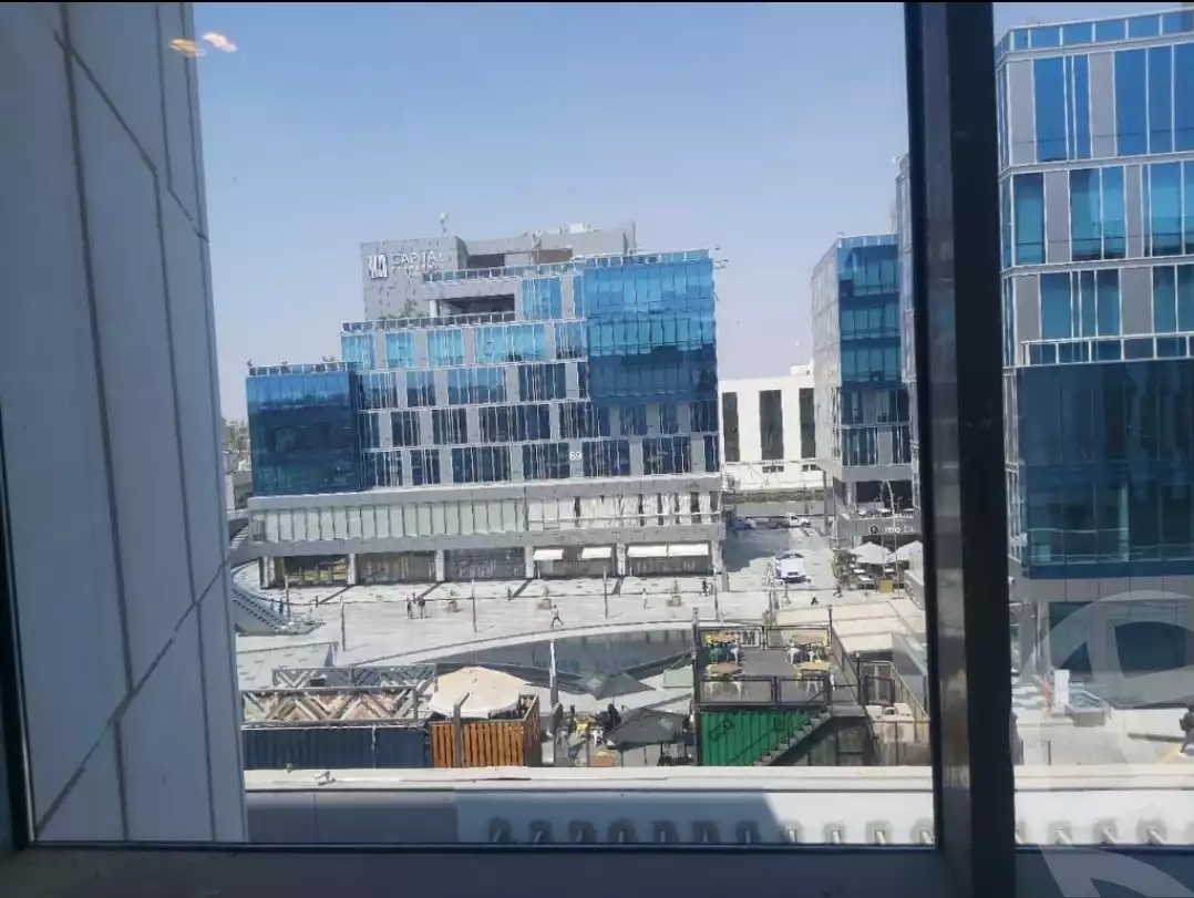 https://aqarmap.com.eg/en/listing/3789449-for-sale-cairo-el-sheikh-zayed-city-compounds-brk-stryt-mwl-sky
