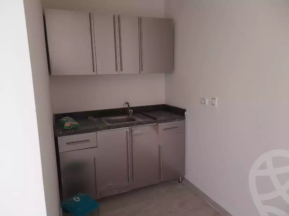 https://aqarmap.com.eg/ar/listing/3791453-for-sale-cairo-el-sheikh-zayed-city-compounds-in-sheikh-zayed-casa