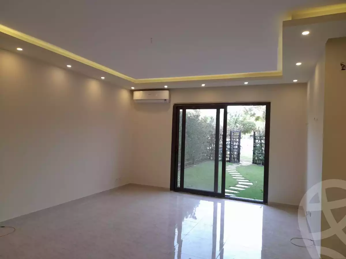 https://aqarmap.com.eg/ar/listing/3796438-for-sale-cairo-el-sheikh-zayed-city-compounds-in-sheikh-zayed-beverly-hills