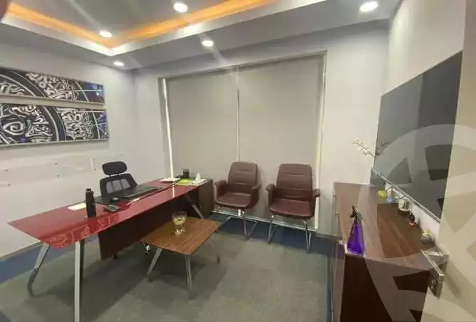 https://aqarmap.com.eg/ar/listing/3798122-for-rent-cairo-el-sheikh-zayed-city-compounds-in-sheikh-zayed-the-courtyard