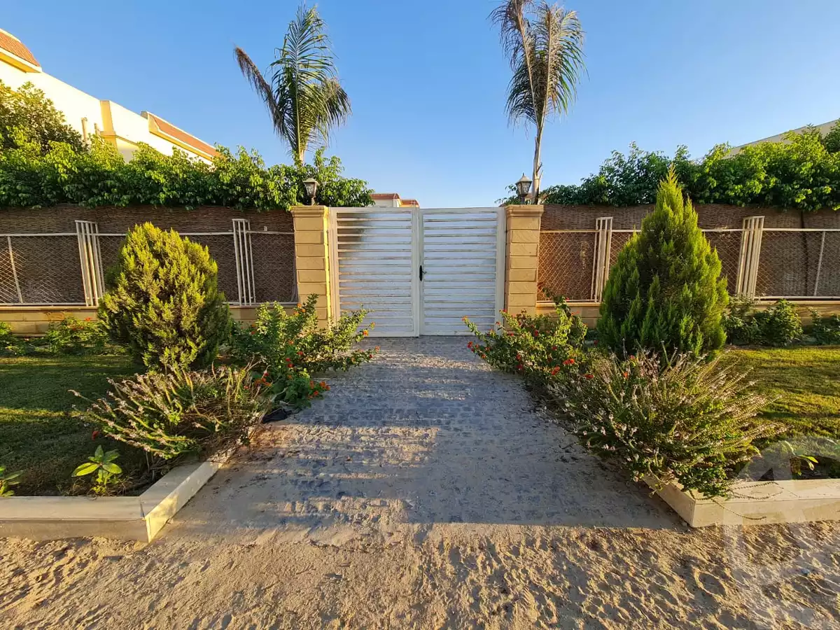 https://aqarmap.com.eg/ar/listing/3800357-for-sale-cairo-alex-cairo-desert-road-kmbwnd-fy-tryq-skndry-lshrwy-golf-el-solimanya