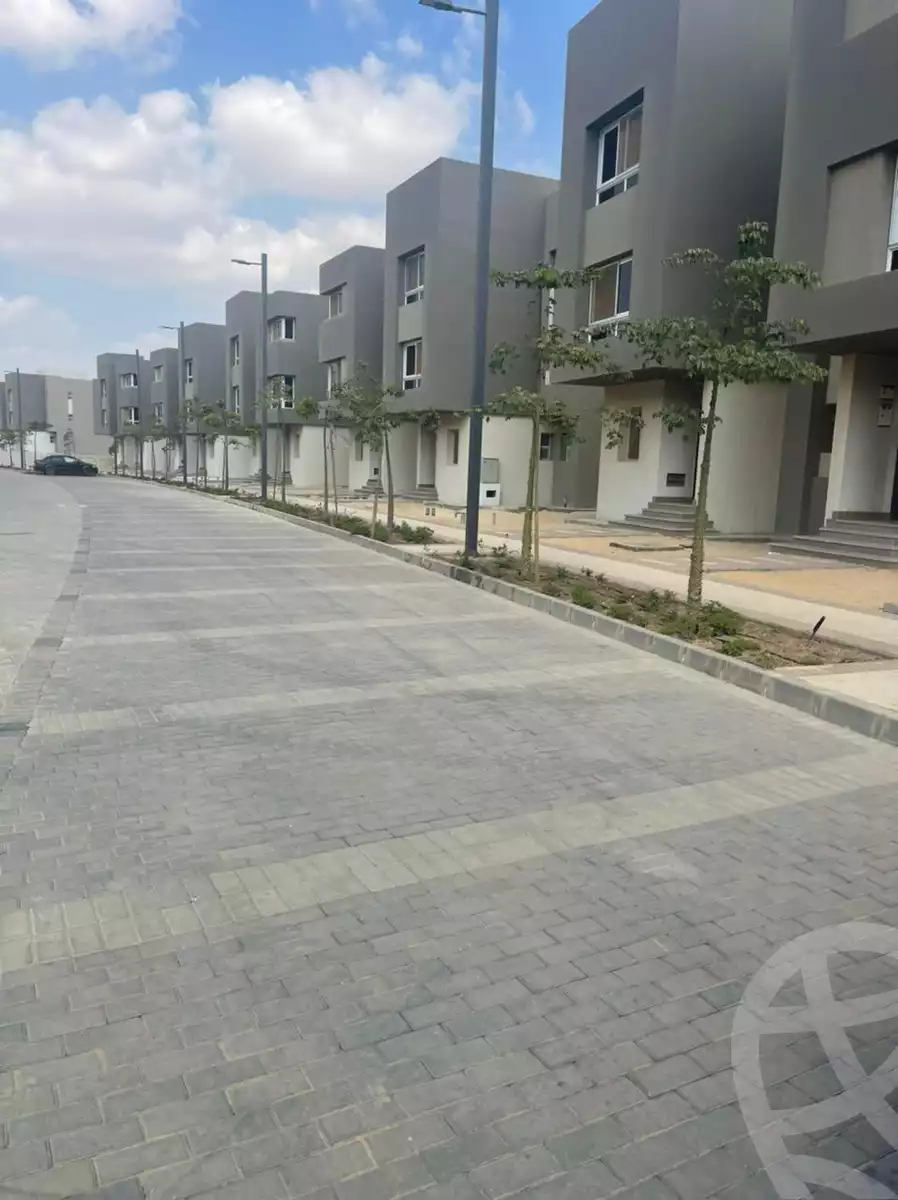 https://aqarmap.com.eg/ar/listing/3803659-for-sale-cairo-el-sheikh-zayed-city-compounds-in-sheikh-zayed-etapa