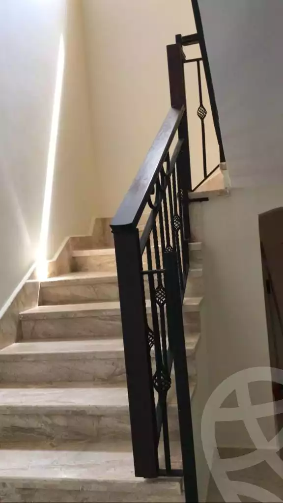 https://aqarmap.com.eg/ar/listing/3816118-for-sale-cairo-el-sheikh-zayed-city-compounds-in-sheikh-zayed-casa