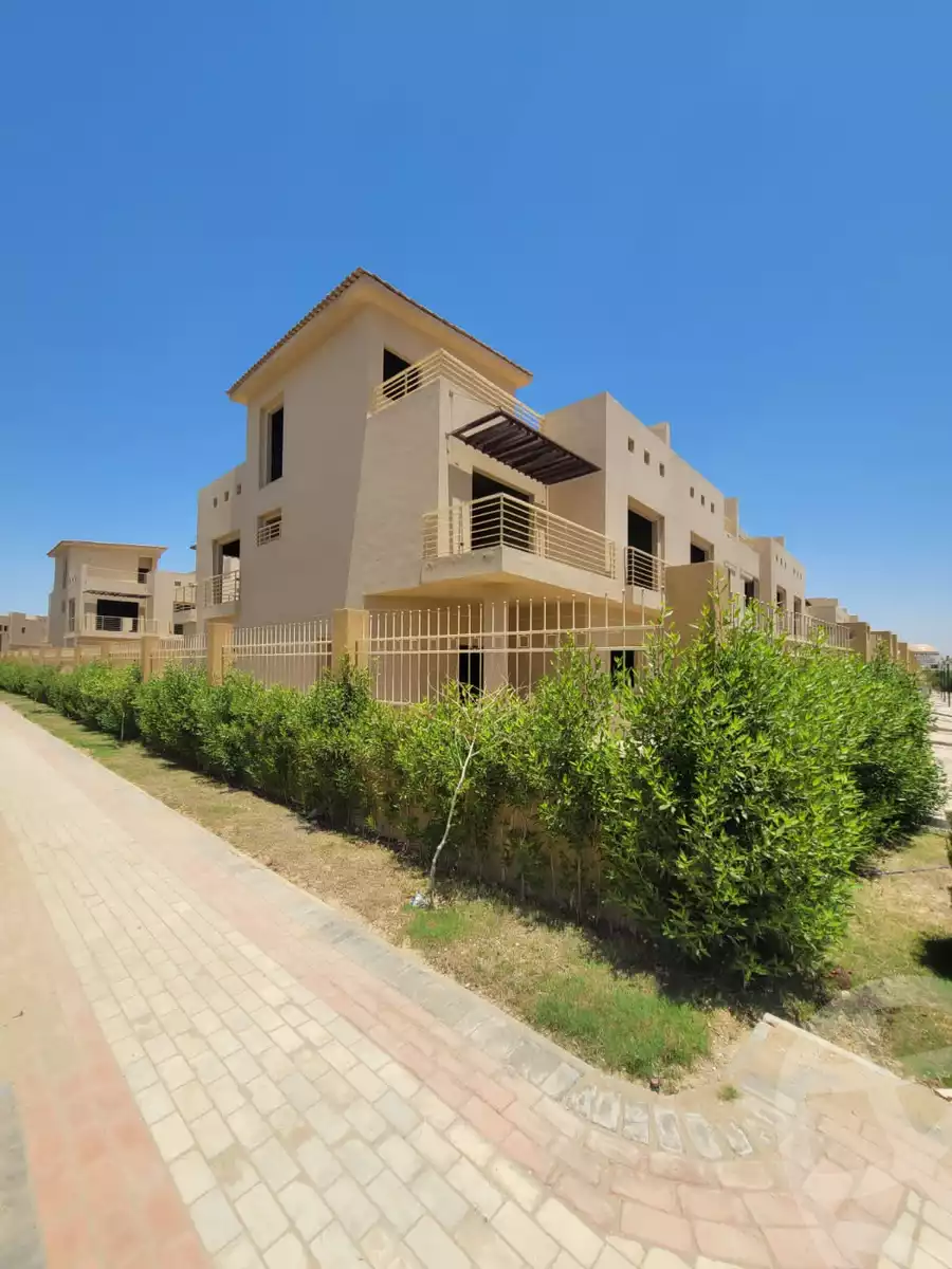 https://aqarmap.com.eg/ar/listing/3817253-for-sale-cairo-6th-of-october-hadaeq-october-tryq-hmd-zwyl