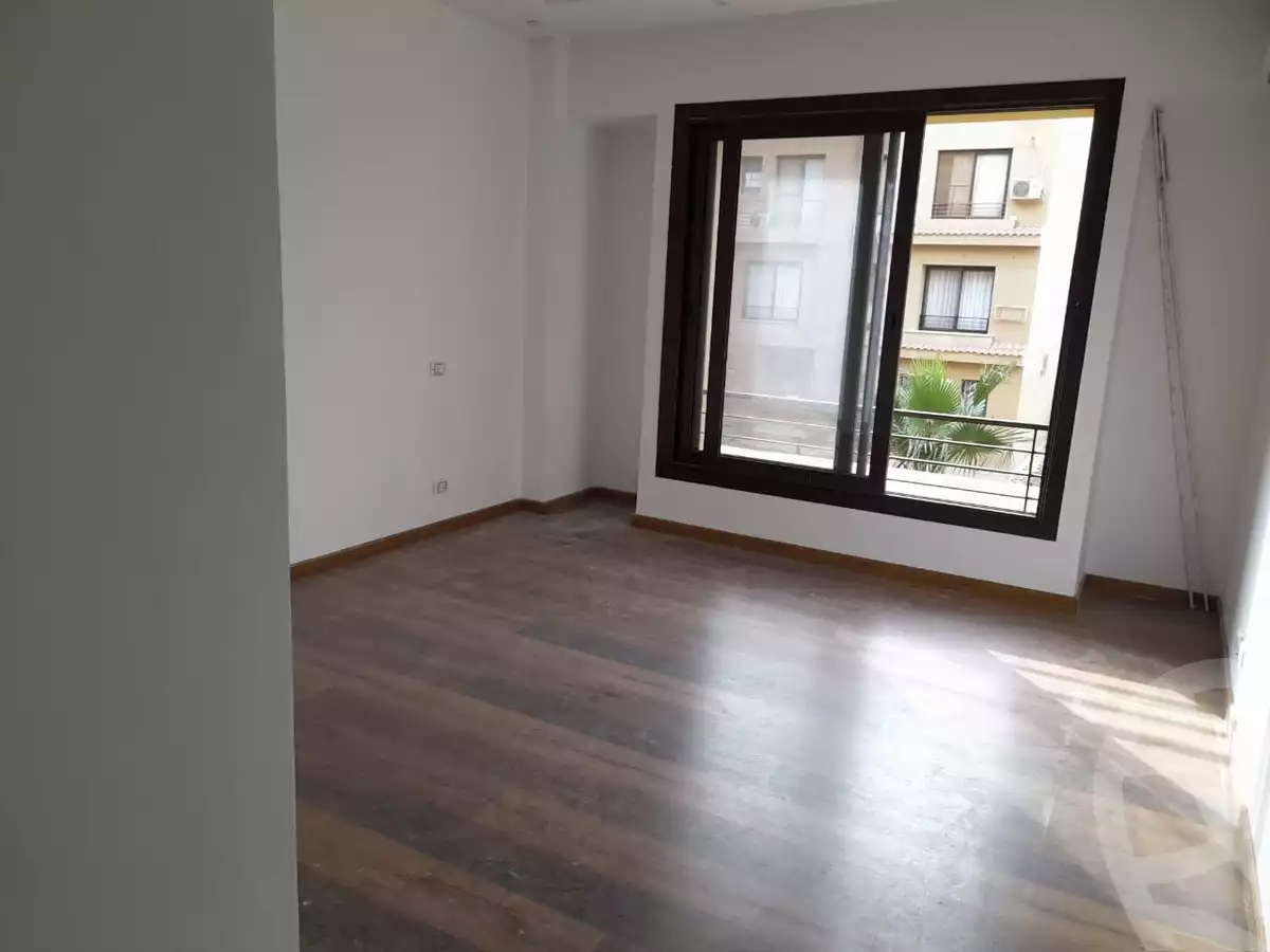 https://aqarmap.com.eg/ar/listing/3817568-for-sale-cairo-el-sheikh-zayed-city-compounds-in-sheikh-zayed-casa