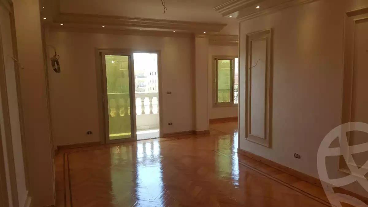 https://aqarmap.com.eg/ar/listing/3821408-for-rent-new-cairo-gharb-arabella-selim-st