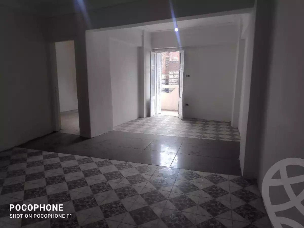 https://aqarmap.com.eg/ar/listing/3822646-for-sale-alexandria-alhadara-el-shaheed-galal-el-desouky-st