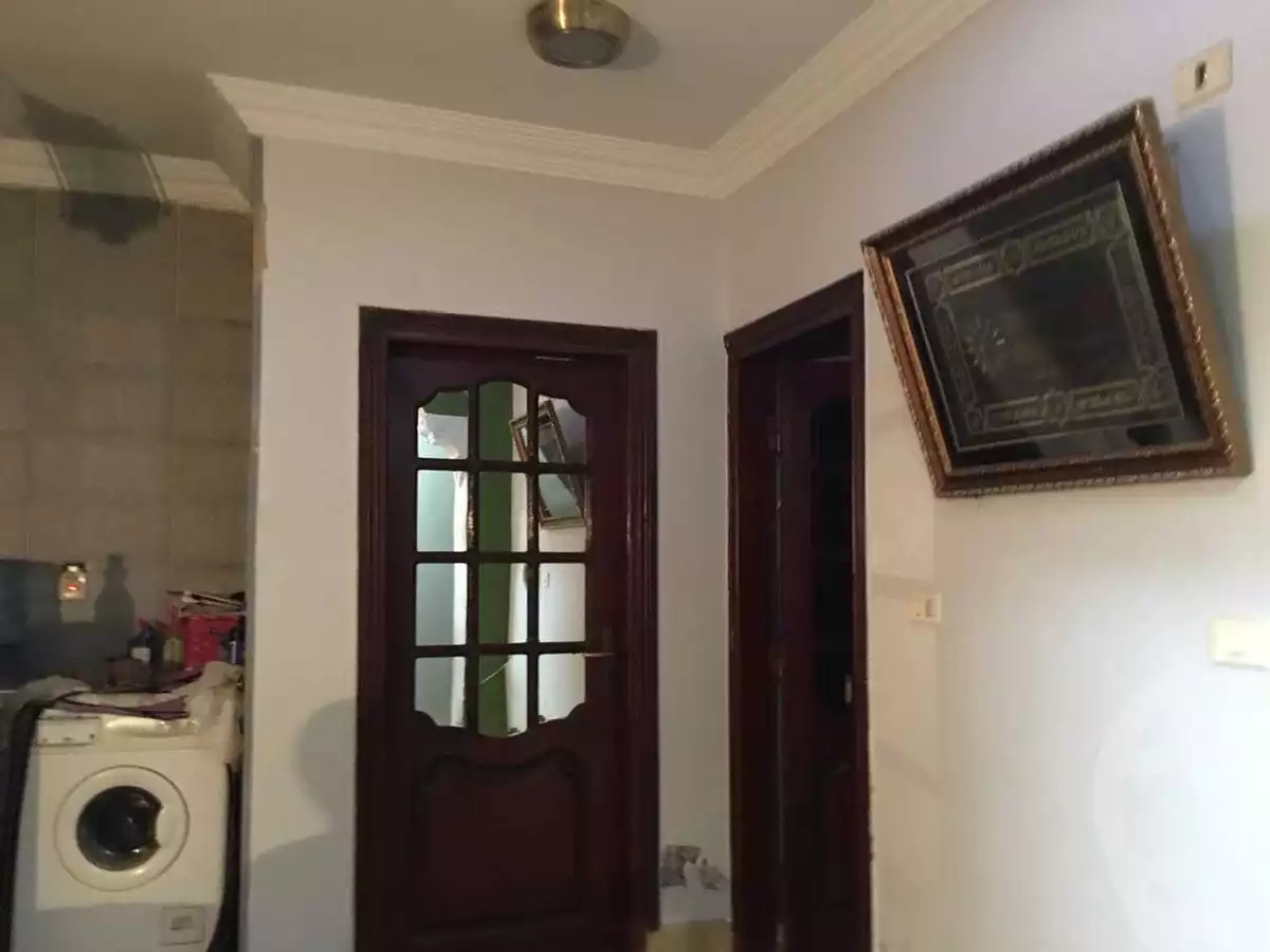 https://aqarmap.com.eg/en/listing/3824337-for-sale-cairo-6th-of-october-el-ahyaa-neighborhood-3rd-hamdi-ramadan-wahba-no-46-st