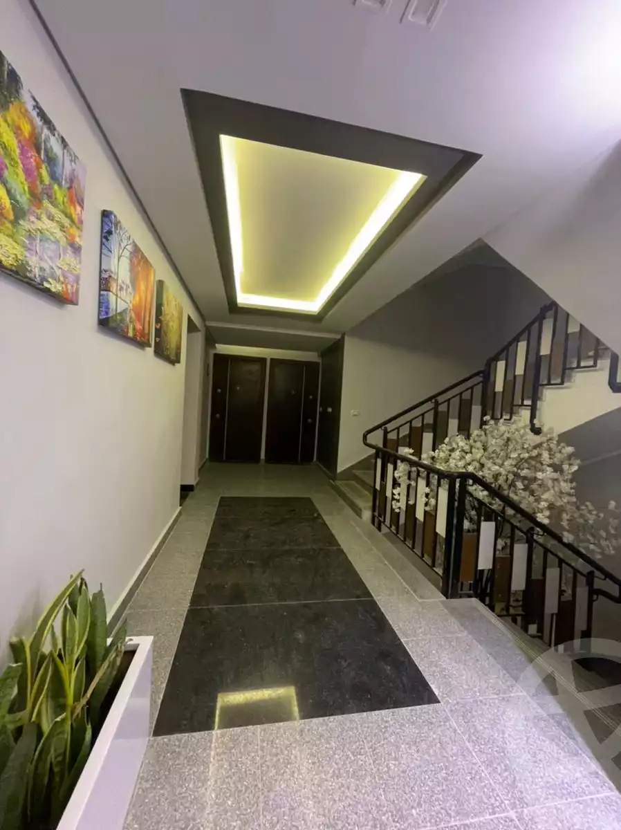 https://aqarmap.com.eg/ar/listing/3824372-for-sale-cairo-6th-of-october-compound-sun-capital